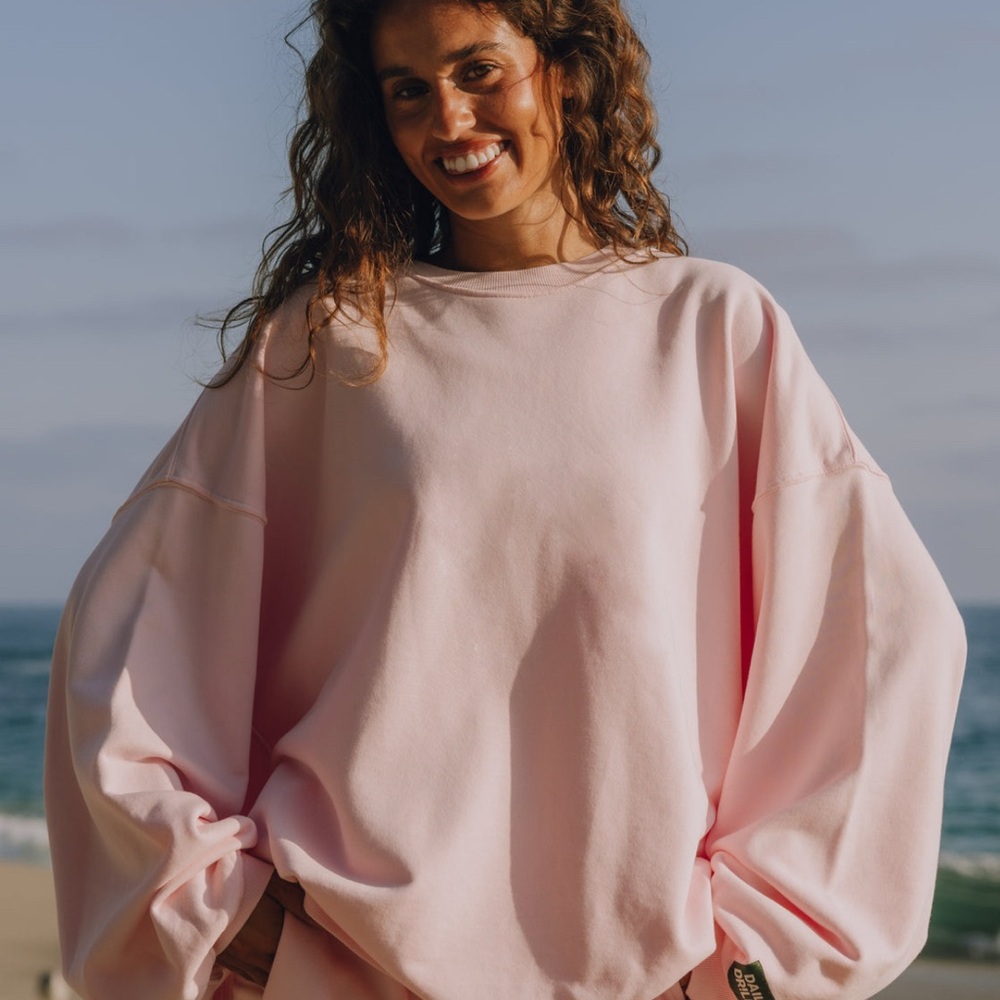 Daily drills oversized Cupid sweatshirt & striped shorts